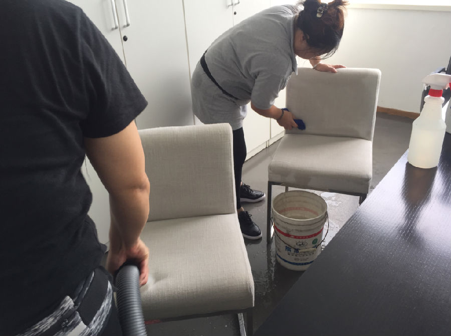 建瓯市沙发清洗案例
